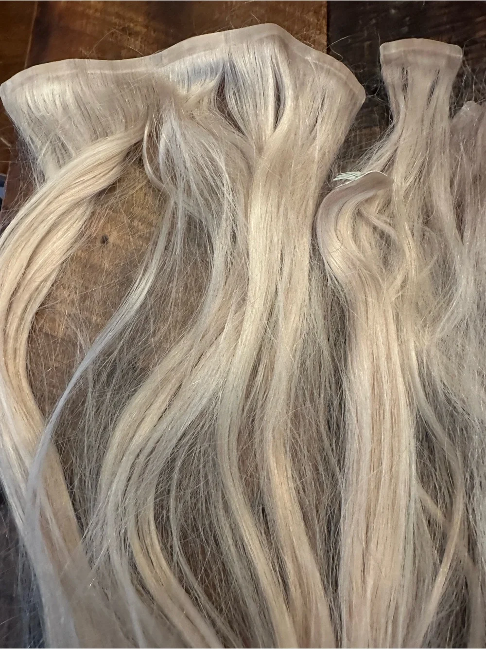 Seamless Clip-In Hair Extensions 18